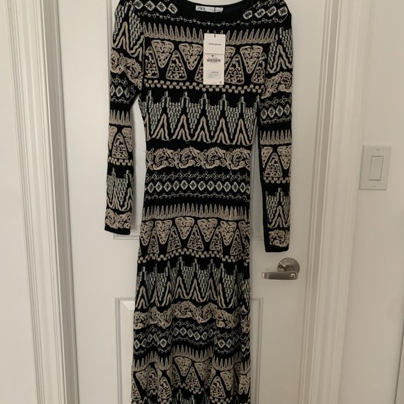 NWT Zara Limited Edition Embroidered Dress Size Small - Picture 3 of 6
